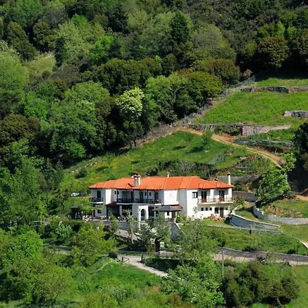 马卡斯酒店 2* Krentis